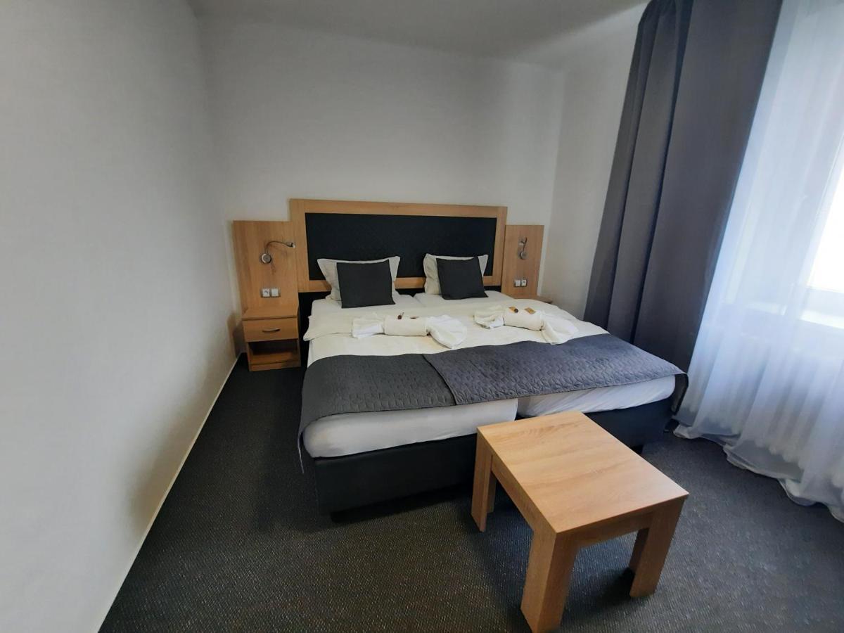 Hotel Cervenohorske Sedlo Loučná nad Desnou Eksteriør bilde