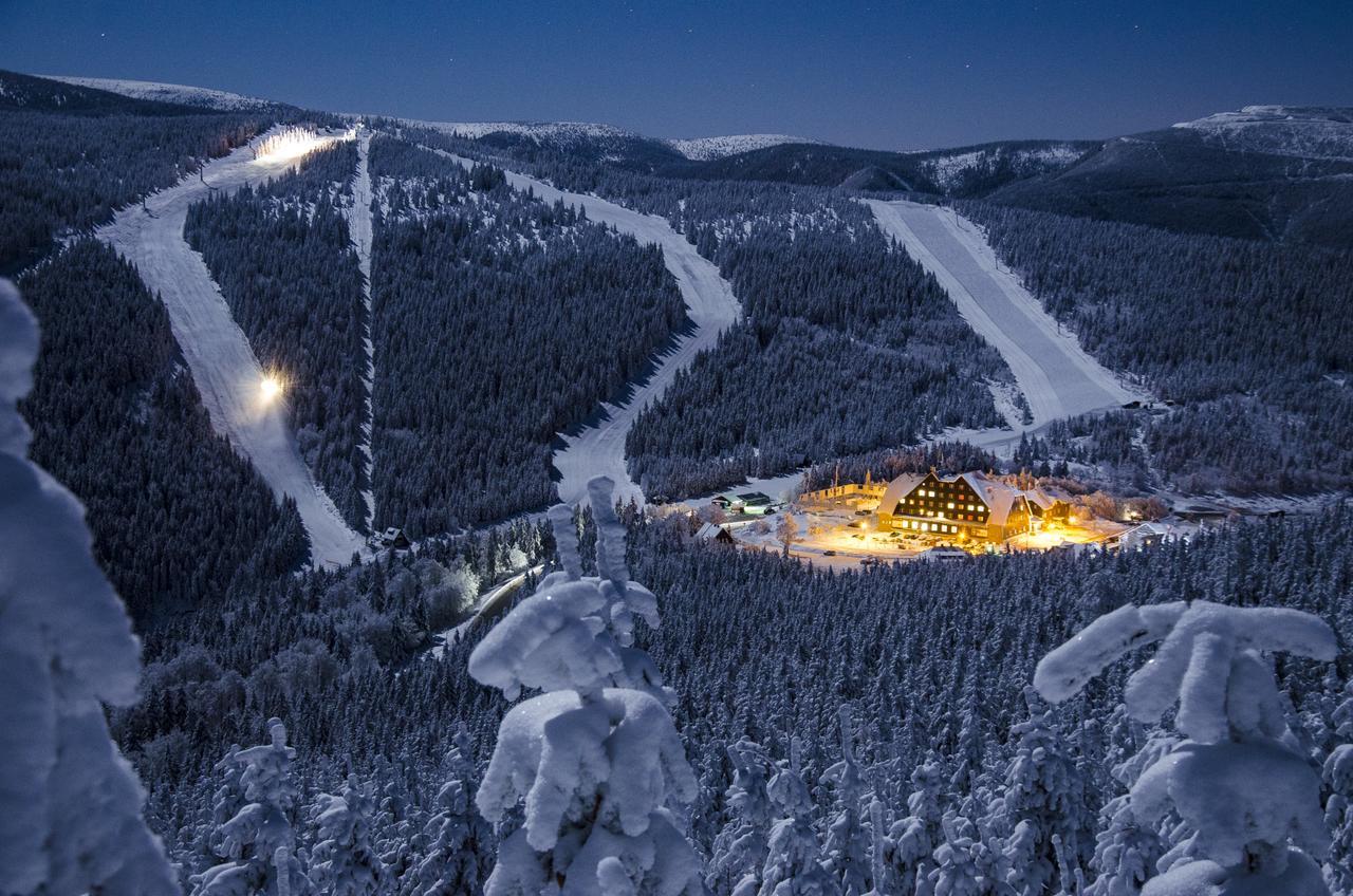 Hotel Cervenohorske Sedlo Loučná nad Desnou Eksteriør bilde
