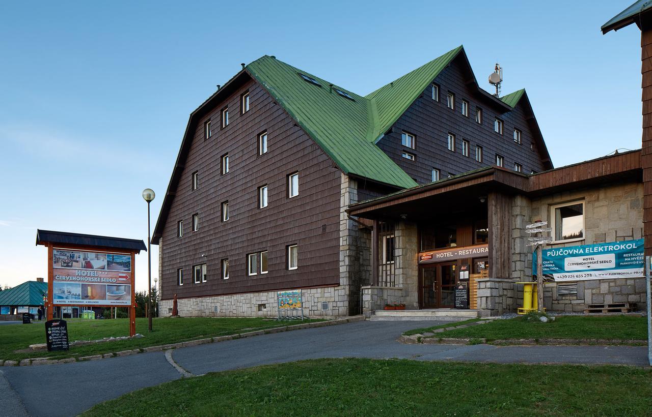 Hotel Cervenohorske Sedlo Loučná nad Desnou Eksteriør bilde
