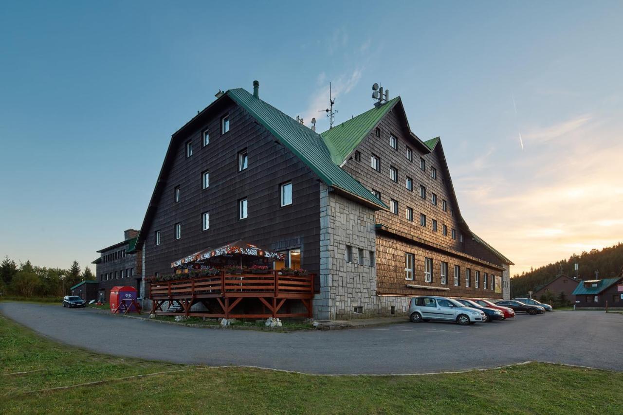Hotel Cervenohorske Sedlo Loučná nad Desnou Eksteriør bilde